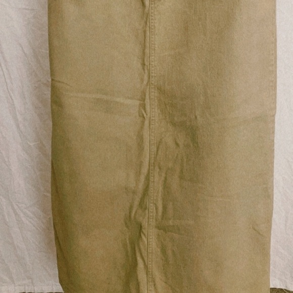 Vintage Basic Mid-length Skirt - Picture 4 of 6